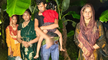 চুয়াডাঙ্গা সীমান্তে ৫ জনকে পুশইনের চেষ্টা রুখে দিয়েছে বিজিবি চুয়াডাঙ্গা সীমান্তে ৫ জনকে পুশইনের চেষ্টা রুখে দিয়েছে বিজিবি