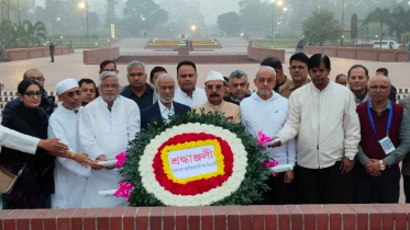 নিয়ম মেনে জাতীয় স্মৃতিসৌধে তারেক রহমানের পক্ষে শ্রদ্ধা নিবেদন