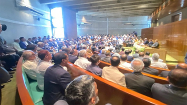 ট্যাক্স ফ্রি গাড়ি ও প্লট না নেওয়ার ঘোষণা বিএনপির ট্যাক্স ফ্রি গাড়ি ও প্লট না নেওয়ার ঘোষণা বিএনপির