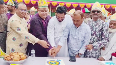 বর্ণাঢ্য আয়োজনে বাগেরহাটে একুশে টিভির প্রতিষ্ঠাবার্ষিকী পালিত বর্ণাঢ্য আয়োজনে বাগেরহাটে একুশে টিভির প্রতিষ্ঠাবার্ষিকী পালিত