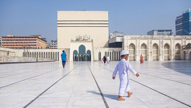 বায়তুল মোকাররমে অনুষ্ঠিত হবে ঈদের ৫টি জামাত বায়তুল মোকাররমে অনুষ্ঠিত হবে ঈদের ৫টি জামাত