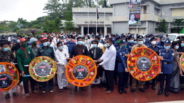 মৃত্যুঞ্জয়ী বঙ্গবন্ধুকে বরগুনা জেলা প্রশাসনের শ্রদ্ধা