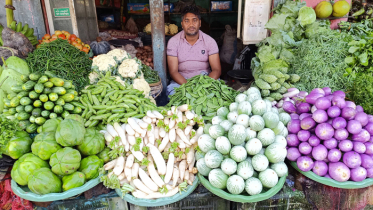 সবজি-মুরগির বাজার চড়া, বেড়েছে মাছের দামও