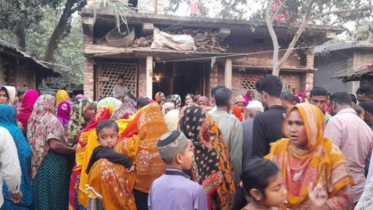 ইজিবাইকের ধাক্কায় শিশুর মৃত্যু