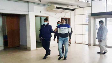 বেনাপোলে ভূয়া সিআইডি ইন্সপেক্টর আটক