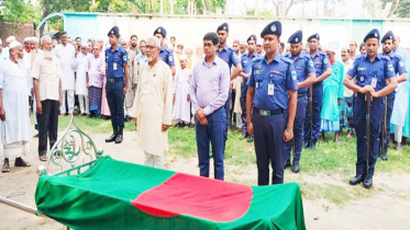 রাষ্ট্রীয় মর্যাদায় বীর মুক্তিযোদ্ধা হাইমুদ্দিনের দাফন সম্পন্ন