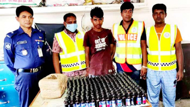 বেনাপোলে ফেনসিডিল ও গাঁজাসহ গ্রেফতার ১