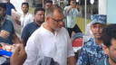রাতের মধ্যে ফ্লাইট চালুর চেষ্টা চলছে: বিমান উপদেষ্টা