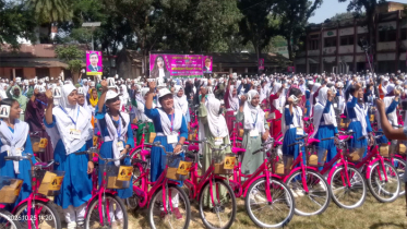 জাইমা রহমানের জন্মদিনে ৫৪৮ ছাত্রীকে বাইসাইকেল উপহার দিলেন প্রতিমন জাইমা রহমানের জন্মদিনে ৫৪৮ ছাত্রীকে বাইসাইকেল উপহার দিলেন প্রতিমন