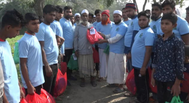 ব্রাহ্মণবাড়িয়ায় শীতার্তদের মাঝে শীতবস্ত্র বিতরণ