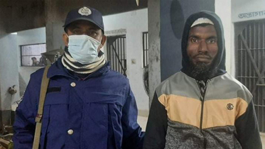 ভাতিজিকে ব্লেড দিয়ে রক্তাক্ত করল চাচারা