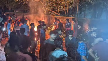 মধ্যরাতে চবিতে সংঘর্ষে আহত ৬০, সব পরীক্ষা স্থগিত