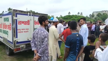 কুবি মাঠে অপ্রতিমের প্রথম জানাজা অনুষ্ঠিত কুবি মাঠে অপ্রতিমের প্রথম জানাজা অনুষ্ঠিত