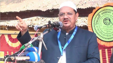 জামায়াত আমির বেপর্দা মেয়েদের সঙ্গে সেলফি তোলেন: চরমোনাই পীর জামায়াত আমির বেপর্দা মেয়েদের সঙ্গে সেলফি তোলেন: চরমোনাই পীর