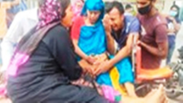 আলমসাধুর ধাক্কায় শিশুর মৃত্যু