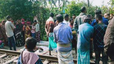 চুয়াডাঙ্গায় ট্রেনে কাটা পড়ে বৃদ্ধা নিহত