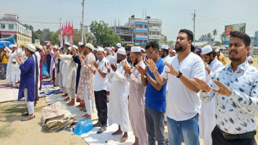 চুয়াডাঙ্গায় তাপপ্রবাহ অব্যাহত, বৃষ্টির জন্য নামাজ আদায়