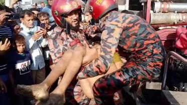 ড্রেন থেকে মোবাইল উদ্ধার করতে গিয়ে প্রাণ গেল শিশুর!  