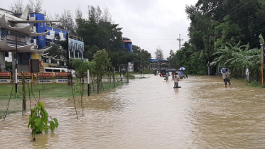 কক্সবাজারে এখনও লক্ষাধিক মানুষ পানিবন্দি