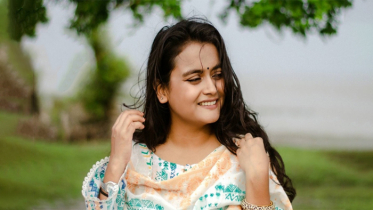 ঢাবি শিক্ষার্থীর ঝুলন্ত মরদেহ উদ্ধার, চিরকুটে শিক্ষক-সহপাঠীর নাম