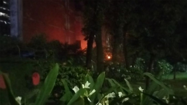 ঢাকা বিশ্ববিদ্যালয়ের বিজয় একাত্তর হলের ক্যান্টিনে আগুন