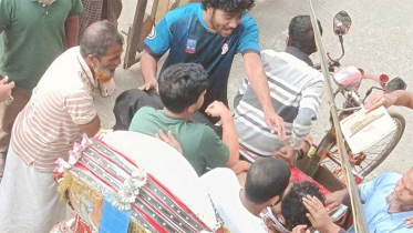 ভূমিকম্পে আতঙ্কিত হয়ে ঢাবির দুই হলের শিক্ষার্থীদের নিচে লাফ, আহত ৩