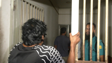 মিরপুরে ডাকাতি, হাতেনাতে আটক সাবেক দুই সেনা সদস্যসহ ৪ জন