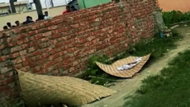 দাফনের দেড় ঘণ্টা পর রাস্তায় মিলল শিশুটির লাশ