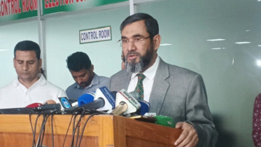 পোস্টাল ব্যালটে কারচুপির সুযোগ নেই : ইসি সানাউল্লাহ