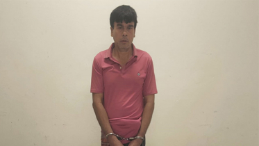 সেনাবাহিনীর অভিযানে বিদেশী পিস্তল-গুলিসহ ইমান আটক