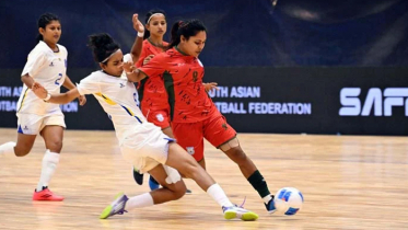 দুই গোল খেয়ে ঘুরে দাঁড়িয়ে বাংলাদেশের মেয়েরা দিল ৬ গোল