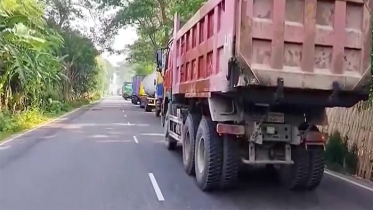 ৪ ঘণ্টা পর ফরিদপুরে ঢাকা-খুলনা মহাসড়কে যান চলাচল স্বাভাবিক