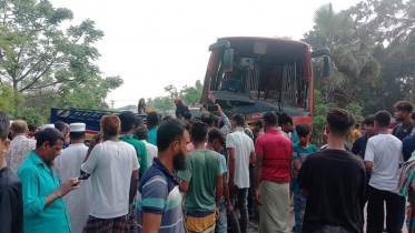 ফরিদপুরে বাস-পিকআপ মুখোমুখি সংঘর্ষ, নিহত ১১