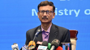 তারেক রহমান চাইলে এক দিনেই ট্রাভেল পাস দেবে সরকার: পররাষ্ট্র উপদেষ্টা তারেক রহমান চাইলে এক দিনেই ট্রাভেল পাস দেবে সরকার: পররাষ্ট্র উপদেষ্টা