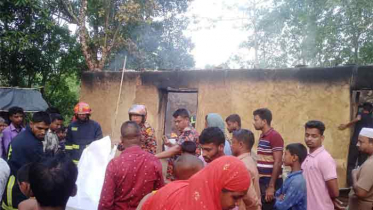 ঘুমের মধ্যে বজ্রাঘাতে প্রাণ হারালেন মা-ছেলে