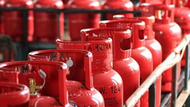 আবারও দাম বাড়ল এলপিজির, ১২ কেজির সিলিন্ডার ১,৯৪০ টাকা