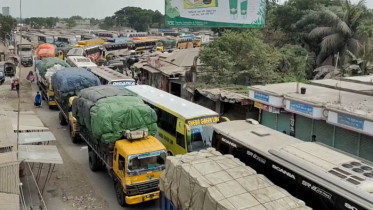 দৌলতদিয়া-পাটুরিয়া নৌরুটে বাড়ছে যানজট