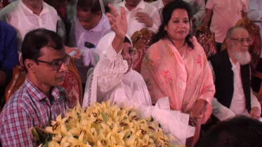 গাজীপুর সিটি মেয়র জায়েদা খাতুনের দায়িত্ব গ্রহণ 