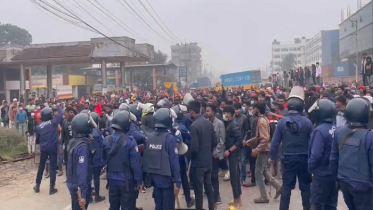 গাজীপুরে শ্রমিক বিক্ষোভ, ঢাকা-টাঙ্গাইল মহাসড়ক অবরোধ