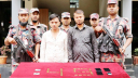 যশোরে ৮ কোটি টাকা মূল্যের স্বর্ণের বারসহ তিন পাচারকারী আটক