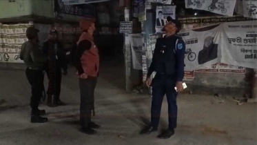 গোপালগঞ্জে ৭ ভোটকেন্দ্রের সামনে ককটেল বিস্ফোরণ