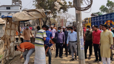 হিলি স্থলবন্দরের অবৈধ স্থাপনা উচ্ছেদ