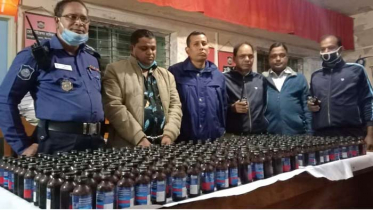 ঘোড়াঘাটে ৩`শ বোতল ফেনসিডিলসহ আটক ১