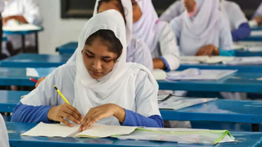 ২০২৫ সালে এইচএসসি পরীক্ষার সময় জানাল শিক্ষা বোর্ড