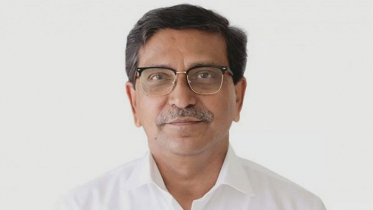 হানিফের ৩ সন্তানের বিরুদ্ধে দুদকের মামলা