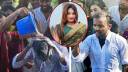 রিয়া মনিকে তালাক দিলেন হিরো আলম, দুধ দিয়ে গোসল