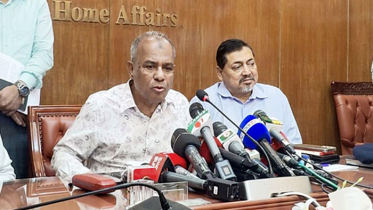 সম্প্রীতি নষ্টের চক্রান্তে ফ্যাসিস্ট দোসরদের মদদ রয়েছে: স্বরাষ্ট্র উপদেষ্টা