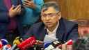 সড়ক-মহাসড়কে পশুর হাট বসানো যাবে না : স্বরাষ্ট্রমন্ত্রী