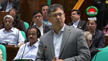 সীমান্তে কাঁটাতারের বেড়া নির্মাণের উদ্যোগ নেওয়া হয়েছে: স্বরাষ্ট্রমন্ত্রী সীমান্তে কাঁটাতারের বেড়া নির্মাণের উদ্যোগ নেওয়া হয়েছে: স্বরাষ্ট্রমন্ত্রী