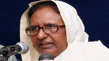 বাবা-মায়ের পাশেই শায়িত হবেন সাহারা খাতুন